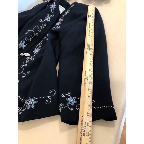 Maxie Klein Collections Women' Plus 20W Navy Blue Embroidered Long-Sleeve Blazer - Picture 9 of 9